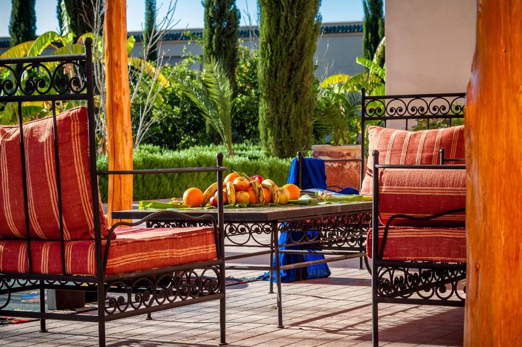 Riad Sougtani Tazrou Buitenkant foto
