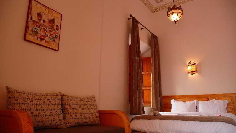 Riad Sougtani Tazrou Buitenkant foto